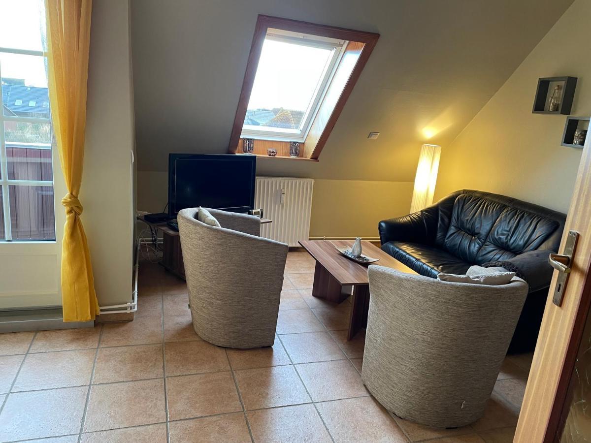Modernisierte Ferienwohnung Friedrichskoog - Spitze, Gegenueber Mutter-Kind-Klinik Dış mekan fotoğraf
